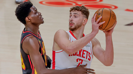 Houston Rockets, Hawks’ı farklı geçti