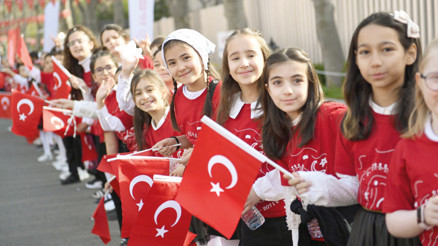 İkinci dönem başlıyor... Dersimiz ‘bayrak sevgisi’