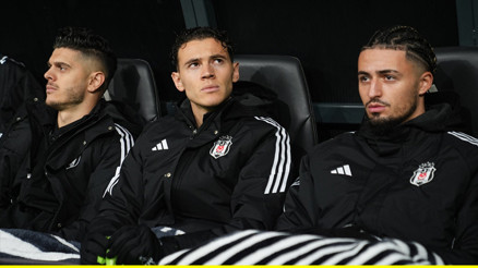 Beşiktaşta Asllani ilk maçında kırmızı kart gördü