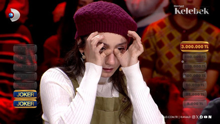 Beyaz bu kez ağlattı