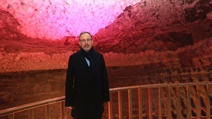 Tarih ve şifa 12 derecede buluşuyor Bakan Kasapoğlu: Mutlaka gidin görün