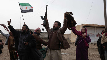 Suriye birlikleri Haseke kentine giriş yaptı