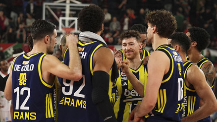 Lider Fenerbahçe Beko, Barcelonaya karşı