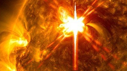 Güneş’te güçlü patlamalar gerçekleşti Güneş’te güçlü patlamalar gerçekleşti