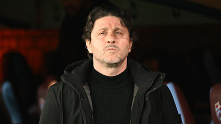 Fatih Tekkeden transfer serzenişi: Biz oyuncu isteyince 20-25leri buluyor