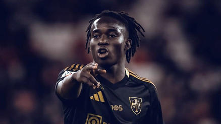 Renato Nhaga, Galatasaray için İstanbulda