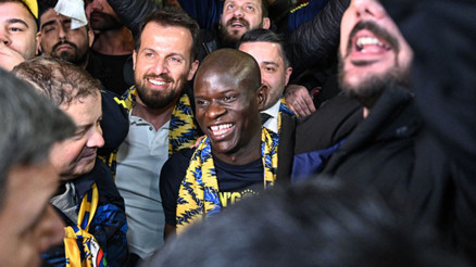 Dünya futbolunun efsane isimlerinin gözünden Kante: Fizik zeka ve karakter bir arada