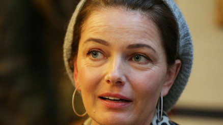 Bana kaç bornozlu adam kapıyı açtı, sayamadım... Tacize uğradığımın farkında bile değildim... Bunları iltifat sanıyordum