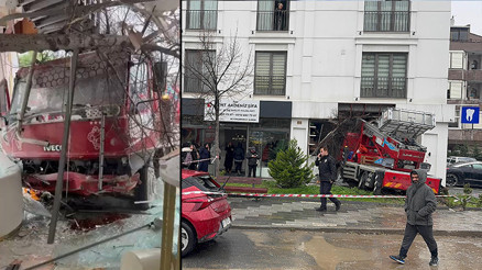 İstanbulda asansörlü nakliye kamyonu diş polikliniğine girdi: 2 yaralı