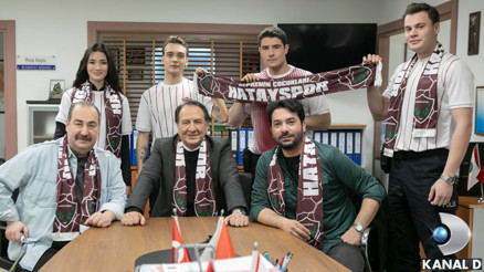 Arka Sokaklar depremi unutmadı