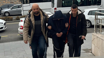 Emekli doktoru 650 bin lira dolandırdılar