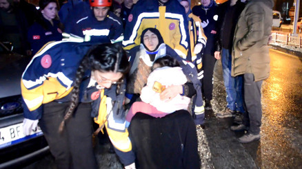 Erzurumda faciadan dönüldü... 9 kişi yaralandı