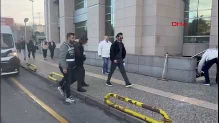 Annesinin cenazesinde kardeşini öldürmüştü Akıllara durgunluk veren ifade Annesinin cenazesinde kardeşini öldürmüştü Akıllara durgunluk veren ifade