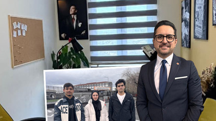 Öğrenciler çekinmesin diye yaptı | Okul müdüründen dikkat çeken makam odası uygulaması