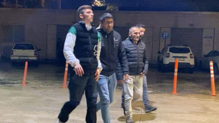 Tartıştığı arkadaşının kafatasını kırdı