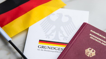 Vatandaşlık sınavlarında sahtecilik ortaya çıkarıldı