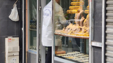 Eyüpsultanda kuyumcuya soygun girişimi