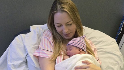 Ünlü sunucu 44 yaşında doğum yaptı: Anne oldum sayın seyirciler