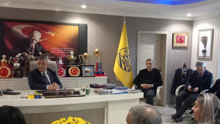 Ankaragücü’ne sahip çıkmalıyız