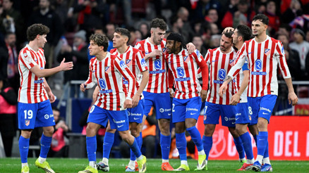 Atletico Madrid, Barcelonayı farklı devirdi