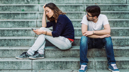 Sosyal medya videoları kadar kısa aşklar, depresyon riskini artırıyor Sosyal medya videoları kadar kısa aşklar, depresyon riskini artırıyor