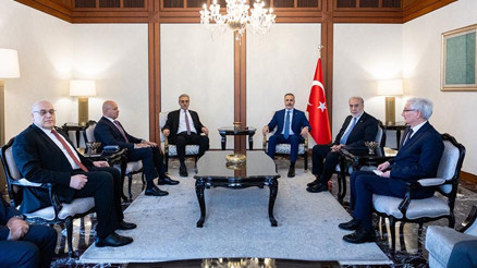 Dışişleri Bakanı Hakan Fidan, Gazze Yönetimi Ulusal Komitesi Başkanı Şaas ile görüştü