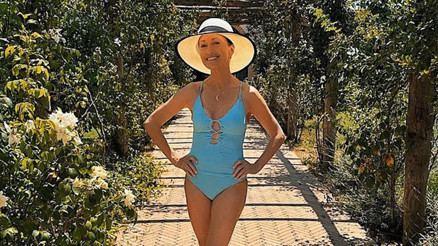 75 yaşına bastı ama hala genç kız gibi… Ünlü oyuncu bir günde neler yediğini anlattı