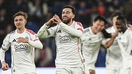 Orkun Kökçü, üst üste 5. maçı da boş geçmedi