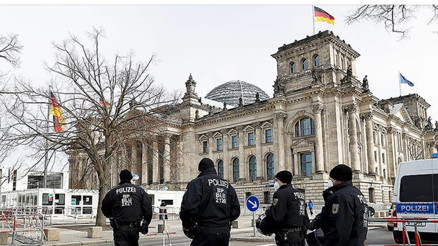 Aşırı sağ eğilimli suçlar arttı