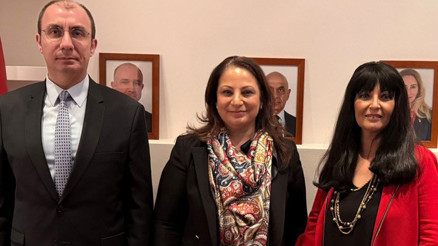 Uzayın Şairi Osman Türkay okurla buluştu