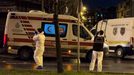 Feci olay… Tartıştığı eşini çocuklarının gözü önünde öldürdü