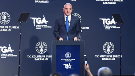 Bakan Ersoy yeni destek modelini duyurdu: Yurt dışında yayınlanan dizilere 100 bin dolar Bakan Ersoy yeni destek modelini duyurdu: Yurt dışında yayınlanan dizilere 100 bin dolar