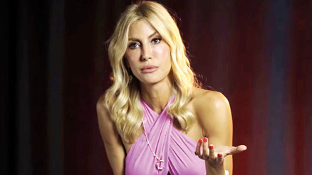 Çağla Şıkel: Aşık olduğumda dengem kayıyor