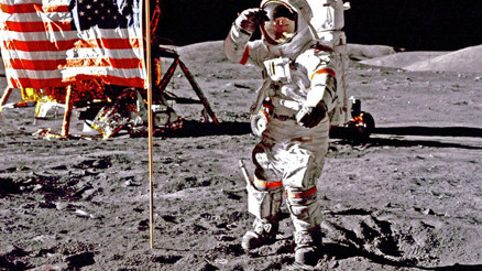 Hedef değişti: Bayrak dikmek değil, yerleşmek Peki Ay’a dönmek neden 50 yıldan daha uzun sürdü