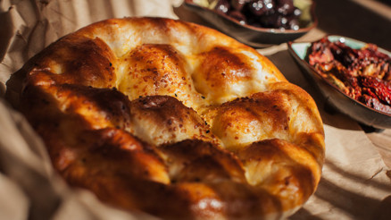 Pide tüketirken bunu sakın yapmayın