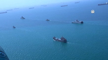 İran ile Rusyadan, Umman Denizi ve Hint Okyanusunun kuzeyinde tatbikat