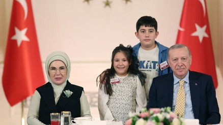 Emine Erdoğandan Şehit Aileleri İle İftar Programına ilişkin paylaşım