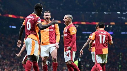 Galatasarayda Konyaspor maçı öncesi 1 oyuncu kart sınırında