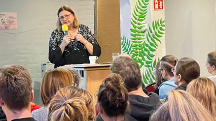 Yetişkinlerde DEHB ve Otizm konferansına yoğun ilgi