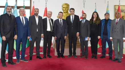 SATKON ile Türkiye-KKTC arasında sağlık turizmi işbirliğinin temeli atıldı SATKON ile Türkiye-KKTC arasında sağlık turizmi işbirliğinin temeli atıldı