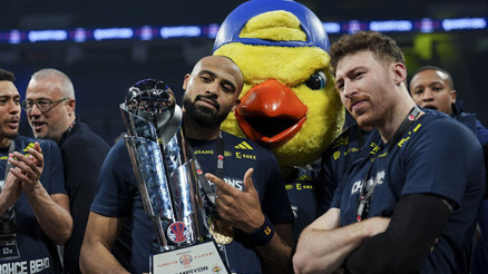 Koleksiyona bir kupa daha eklendi