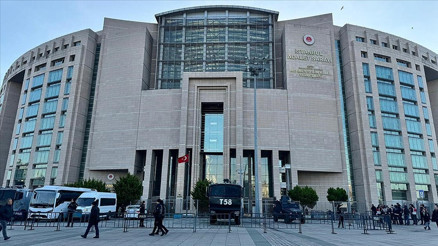 İstanbul merkezli şike ve bahis operasyonunda yakalanan 32 şüpheli adliyede