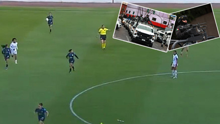 Patlama sesleri duyup soyunma odasına koştular, gerçek çok başka çıktı Patlama sesleri duyup soyunma odasına koştular, gerçek çok başka çıktı