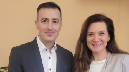 Nürnbergli Türk öğretmene Almanya çapında büyük onur Nürnbergli Türk öğretmene Almanya çapında büyük onur