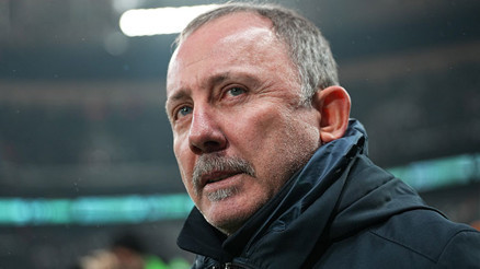 Beşiktaş, araya 4te 4 ile girmek istiyor