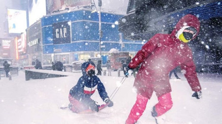 Kar fırtınası ABD’yi vurdu