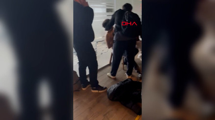 Beyoğlu’nda üniversitede dönem ödevi kavgasında arkadaşını göğsünden bıçakladı
