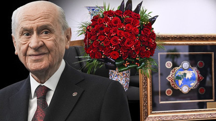 MHP lideri Bahçeli, Cumhurbaşkanı Erdoğanın doğum gününü kutladı