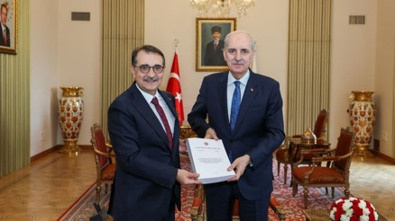 Yapay Zeka Araştırma Komisyonu raporu, TBMM Başkanı Numan Kurtulmuşta