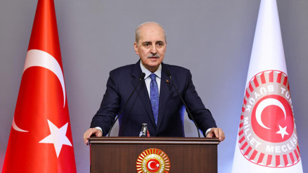 TBMM Başkanı Kurtulmuş: Terör örgütünün silahlarını bırakmasıyla birlikte yeni bir döneme başlıyoruz TBMM Başkanı Kurtulmuş: Terör örgütünün silahlarını bırakmasıyla birlikte yeni bir döneme başlıyoruz